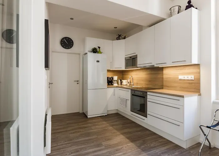 Days - Open-plan With Ac Near National Theatre Apartament *