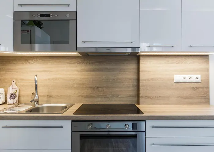 Days - Open-plan With Ac Near National Theatre Apartament