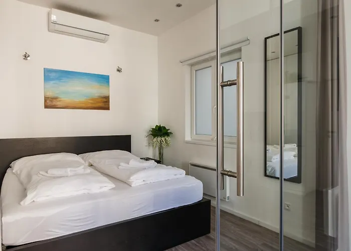 Days - Open-plan With Ac Near National Theatre Apartament *